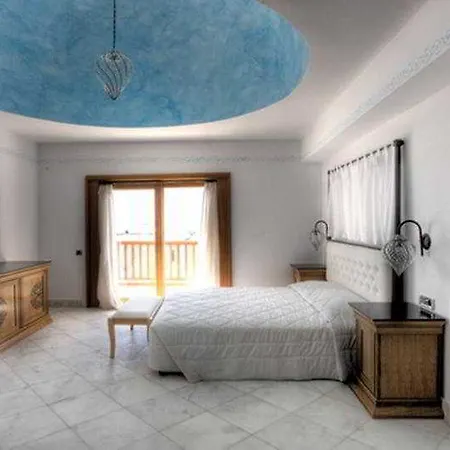Rezort Mitsis Selection Blue Domes 5*