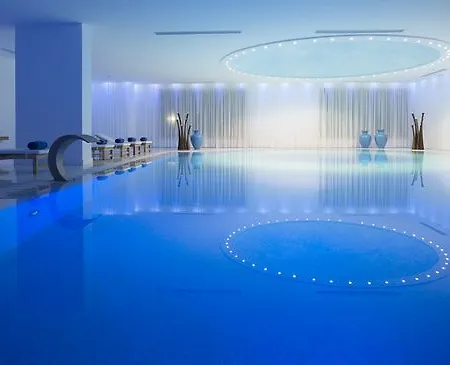 Mitsis Selection Blue Domes Rezort 5*